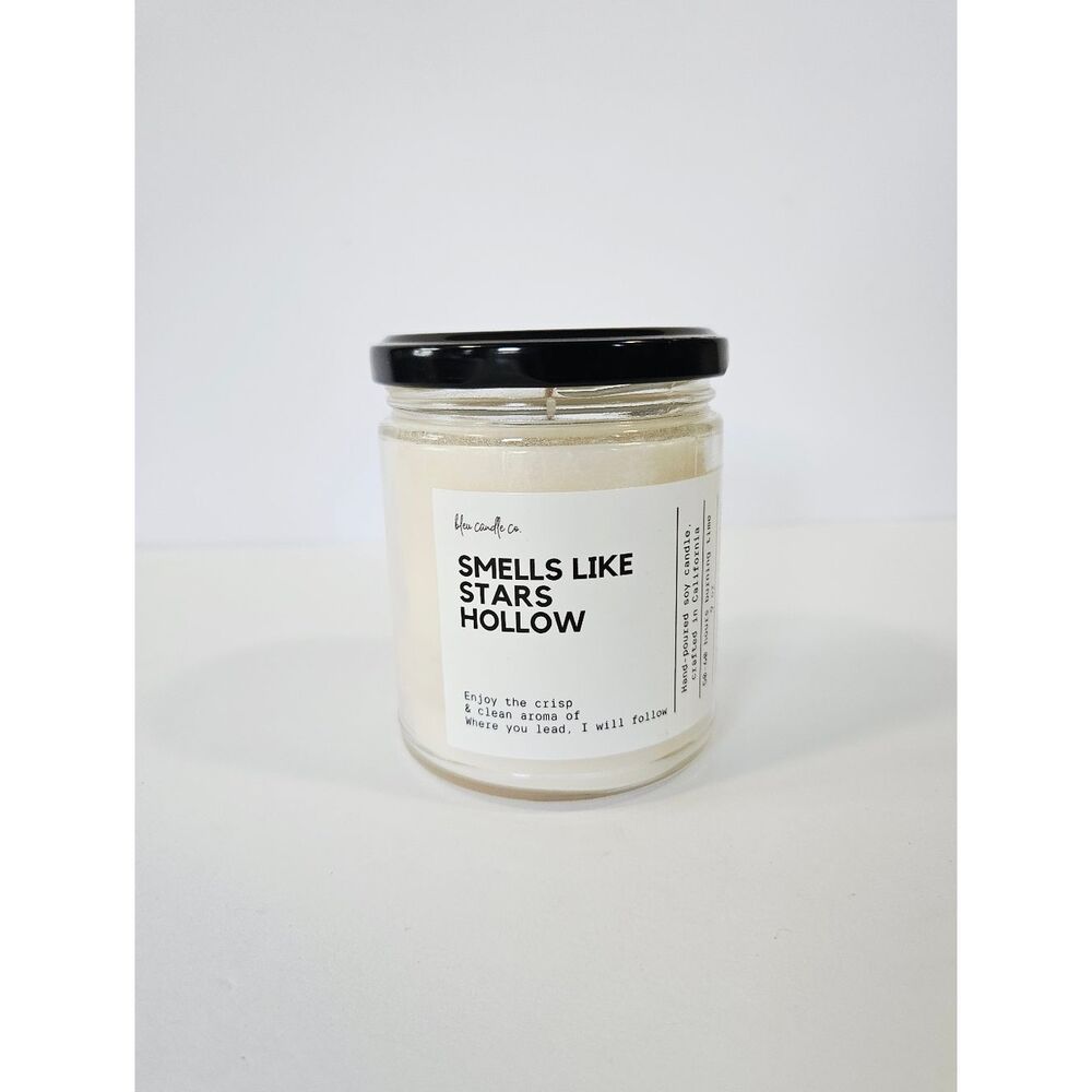 Bleu Candle Co. Gilmore Girls "Smells Like Stars Hollow" Hand Poured Soy Candle